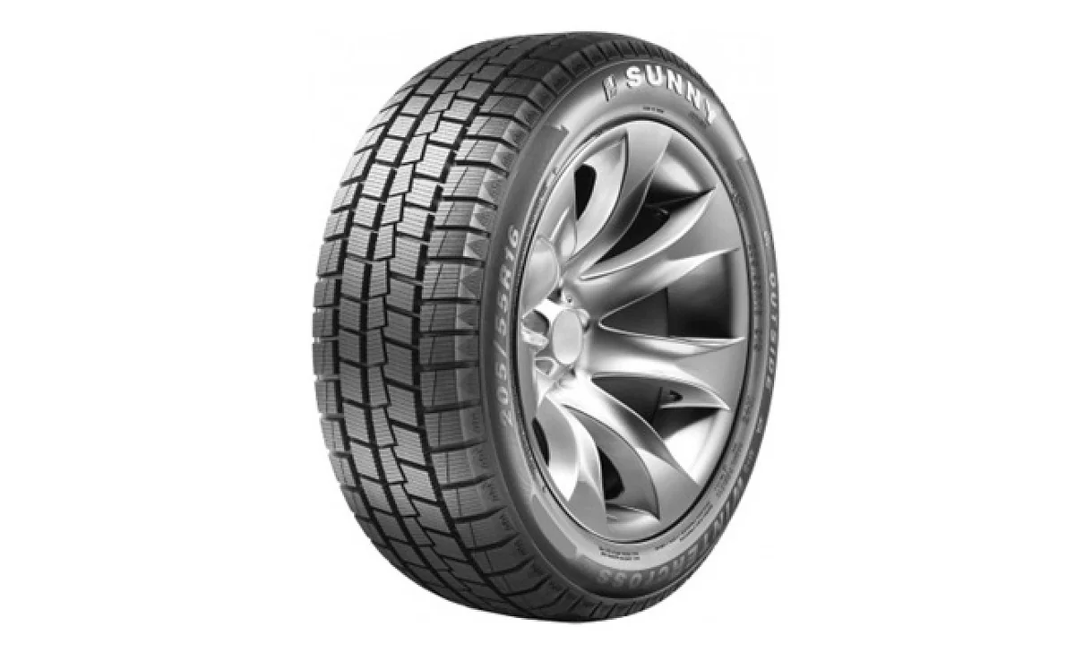 SUNNY NW312 215/50R18 92T